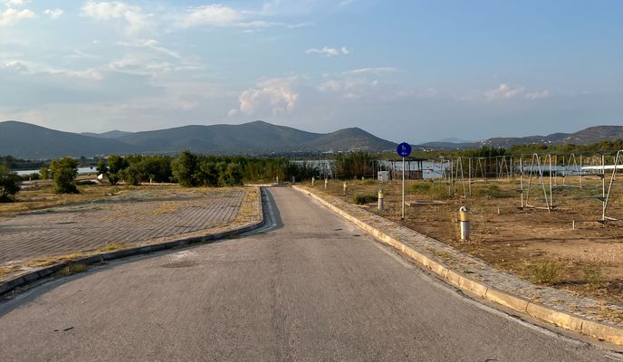 Foto 2 der Bikemap-Route "Κατράκη Μάνου 2–6, Νέα Μάκρη to Κατράκη Μάνου 2–6, Νέα Μάκρη"