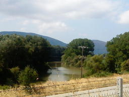 Hebe Bild 3 entlang der Bikemap-Route "Larissa-Tyrnavos-Vlahogianni-Grizano-Farkadona-Larissa" hervor