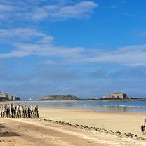 Rue de la Salinette 13, Saint-Malo nach Rue de la Salinette 13, Saint-Malo