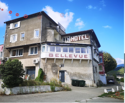 Hebe Bild 18 entlang der Bikemap-Route "L7: Fontaines-Saint-Martin - Roches-de-Condrieu; 67,1km 270hm" hervor