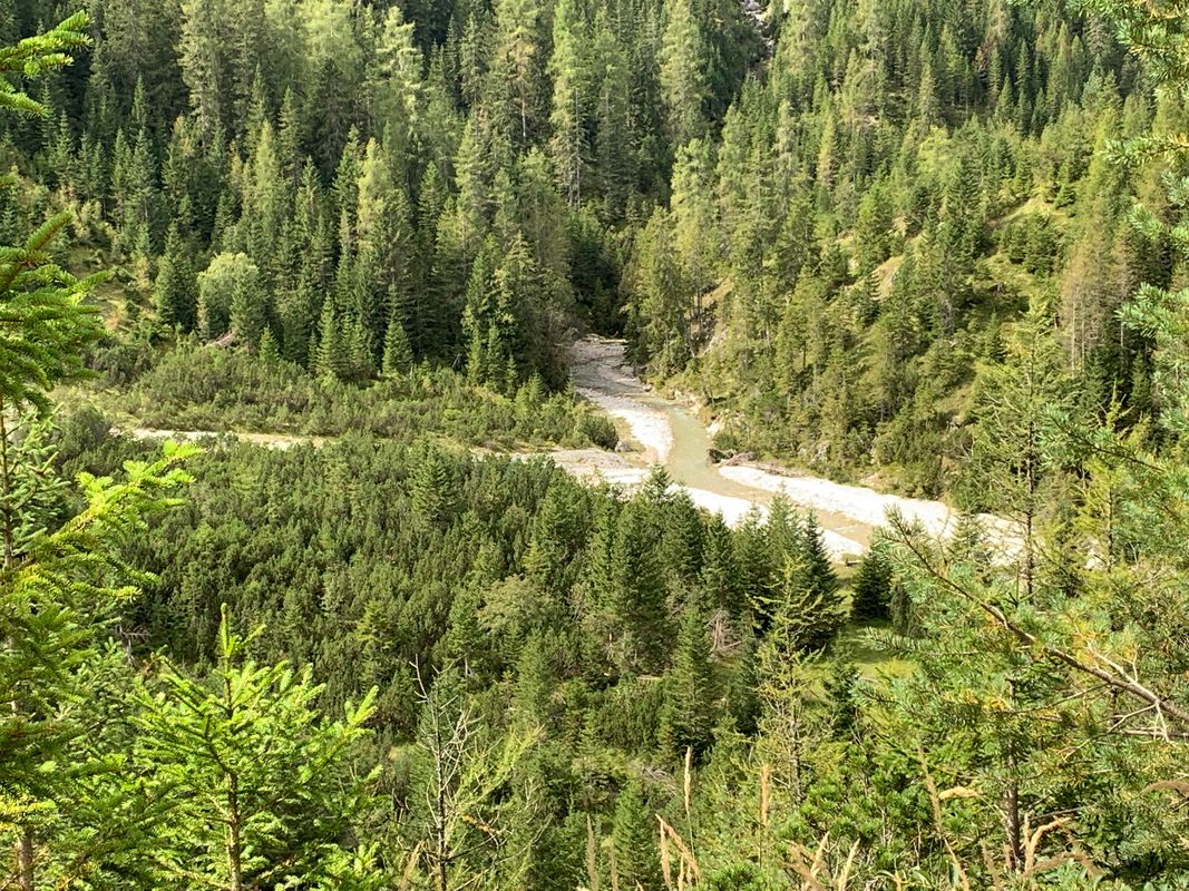 2022-09-13 Interalpen Hotel Tyrol - Seebensee und zurück