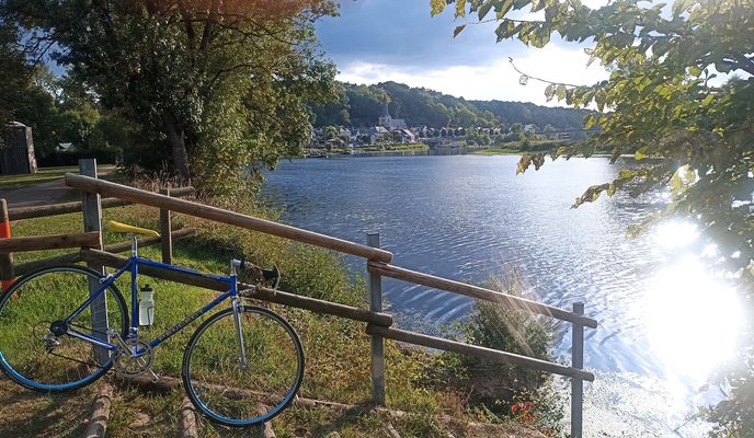 Foto 1 der Bikemap-Route "De Rue des Bulonnières 1, Saint-Étienne-de-Chigny à Rue de Beau-Site 14, Saint-Étienne-de-Chigny"