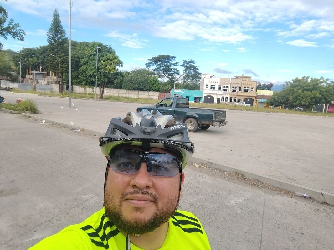 De Parque 24 de Diciembre, Ipala a J99J+5HC, Ipala