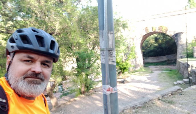 Foto 2 der Bikemap-Route "De Calle Mendoza 681, Villa Allende a 12 de Octubre 1199, Córdoba"