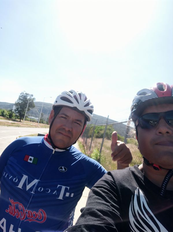 De El Bajío, Zapopan a Circuito J.V.C., Zapopan