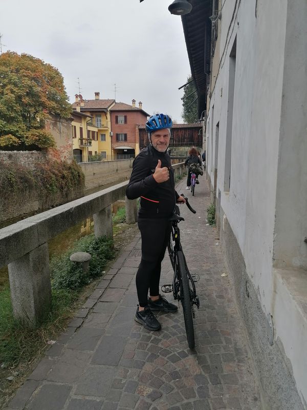 Da Via Arturo Toscanini 2-8, Cologno Monzese a Via Pietro Mascagni 29, Cologno Monzese
