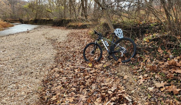 Photo 1 of the Bikemap route "Kiefer Creek Road 1446, Ballwin to Kiefer Creek Road 1446, Ballwin"