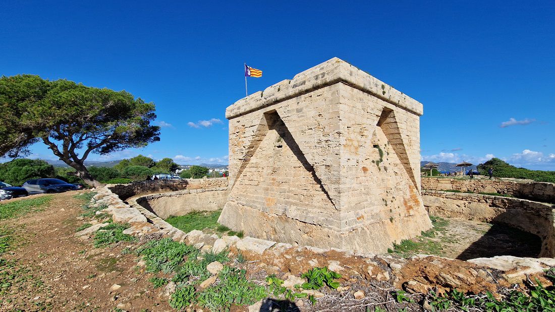 Mallorca a peu: punta de n'Amer des de Cala Millor