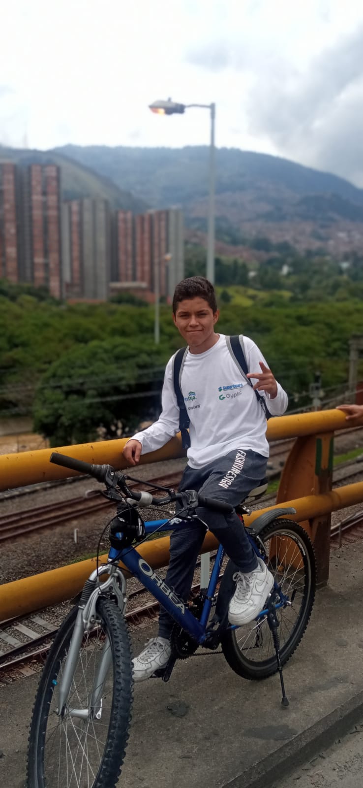 De Avenida 42a 49-20, Bello a Calle 76, Itagüi