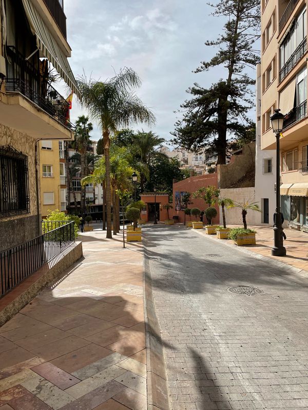 Paseo de Cotobro, 9, Almuñécar nach Calle del Barranco de Cotobro, 2, Almuñécar