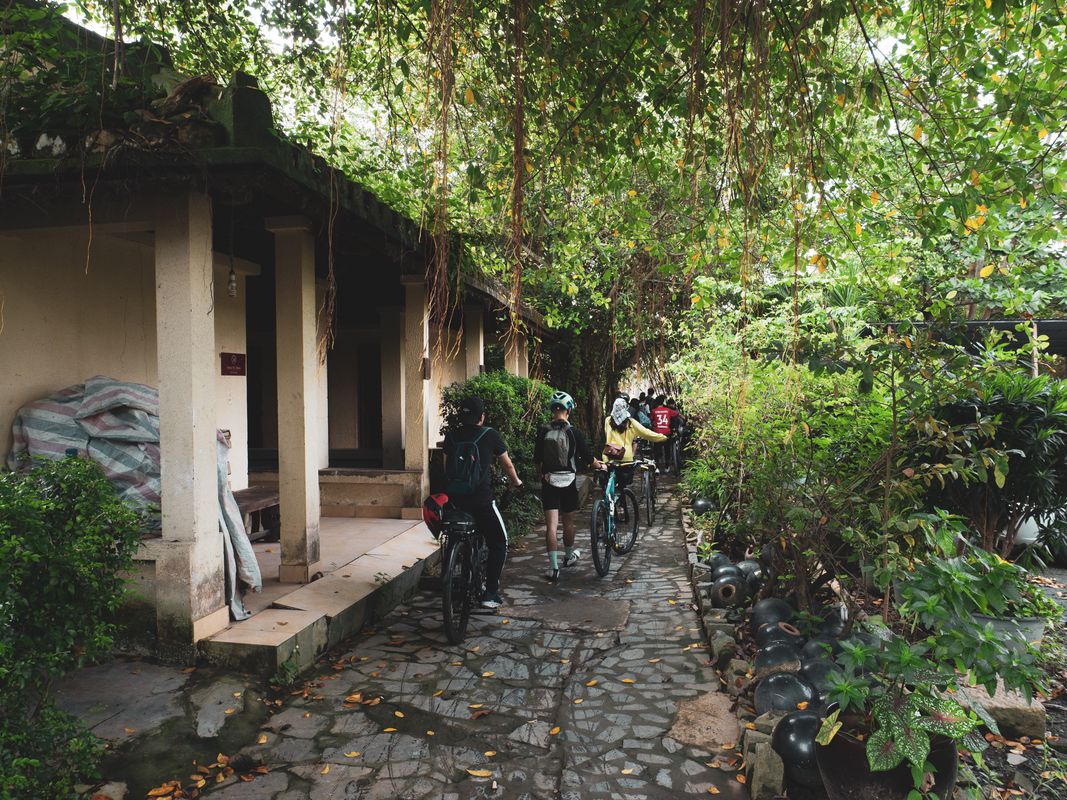 Saigon Bridge to Ao Dai Museum | Router for bicycle