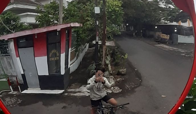 Photo 2 of the Bikemap route "Jalan Danau Sarangan Atas A28, Kecamatan Kedungkandang to Jalan Danau Sarangan Atas, Kecamatan Kedungkandang"