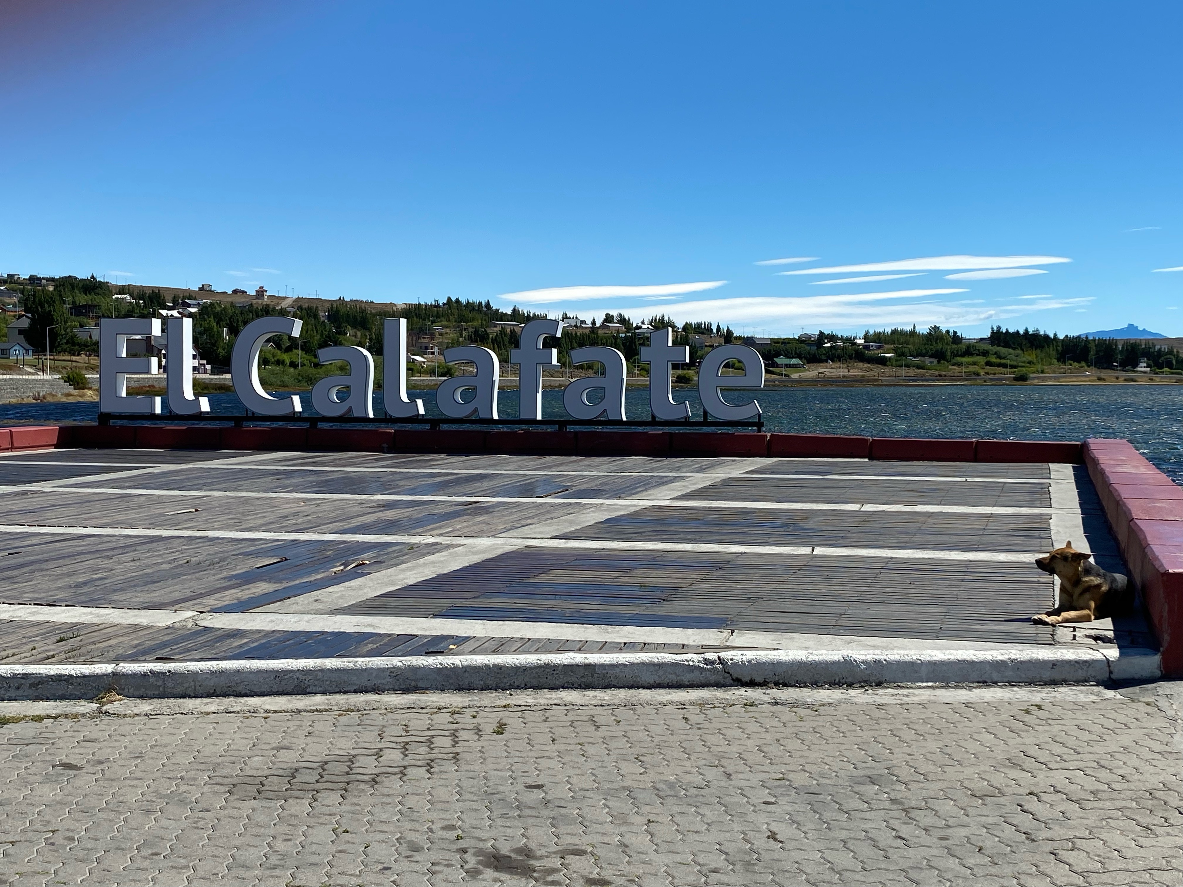 Avenida Costanera Néstor Kirchner,  a Avenida Leandro N. Alem, El Calafate