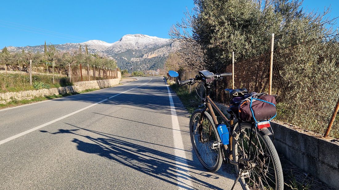 Mallorca: Lloseta-Lluc-Gorg Blau-Inca