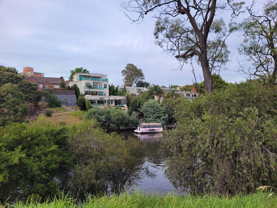 Anderson Street 10, South Yarra to Anderson Street 130, South Yarra