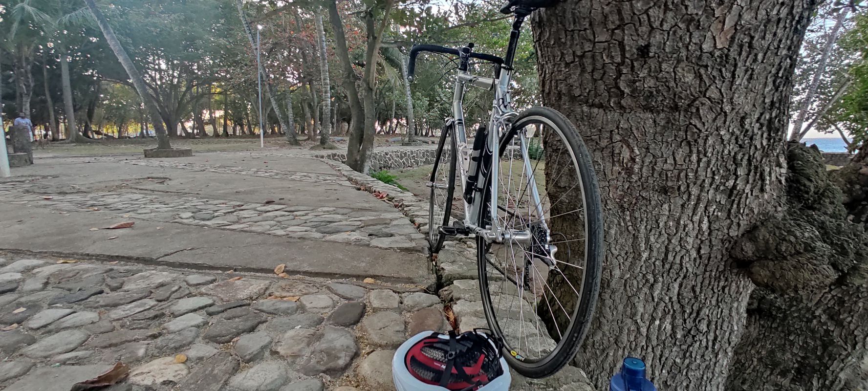 De Avenida Ecológica, Santo Domingo Este a Avenida Ecológica, Santo Domingo Este