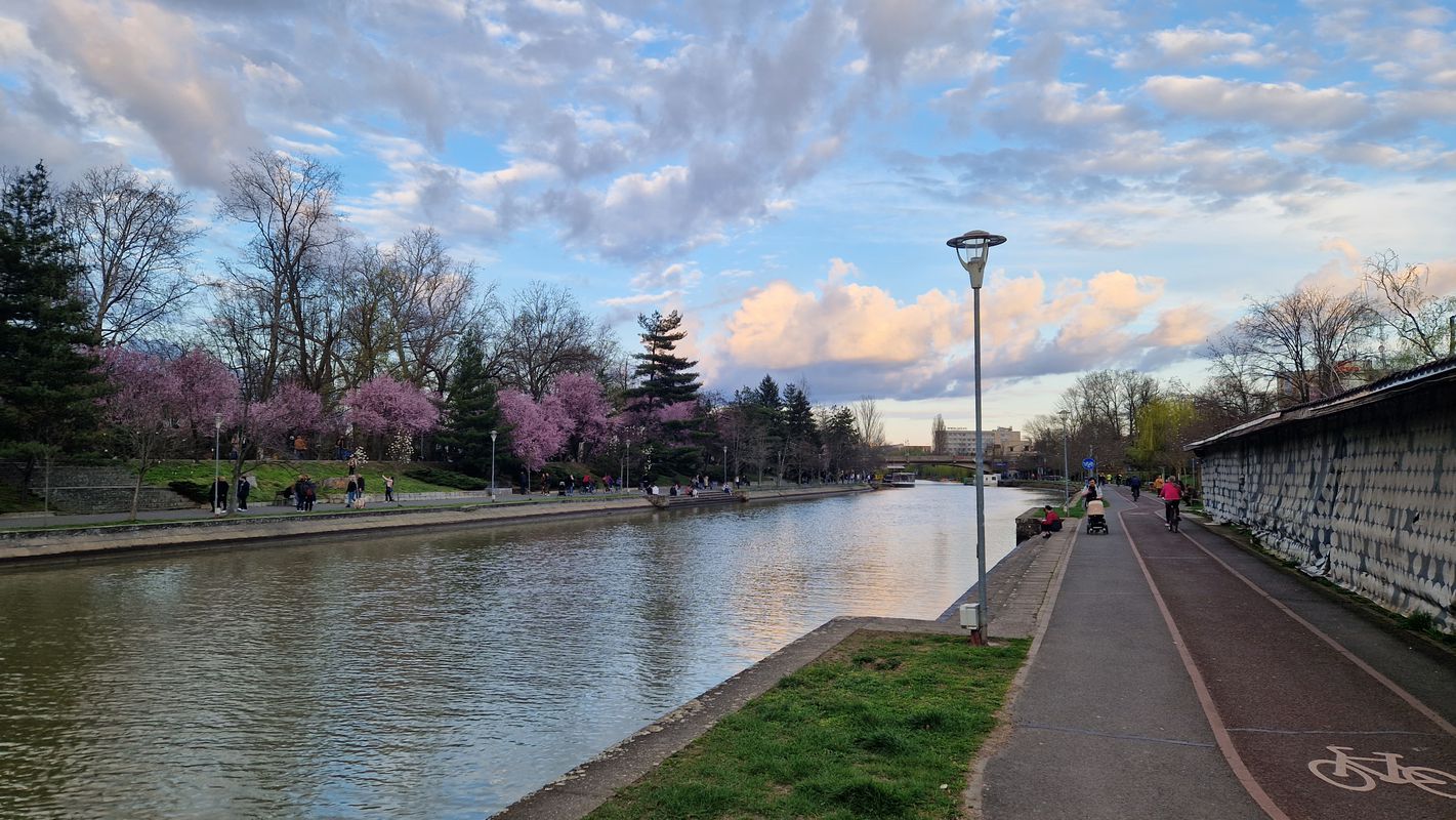 Strada Cebza 21 to Strada Cebza 20