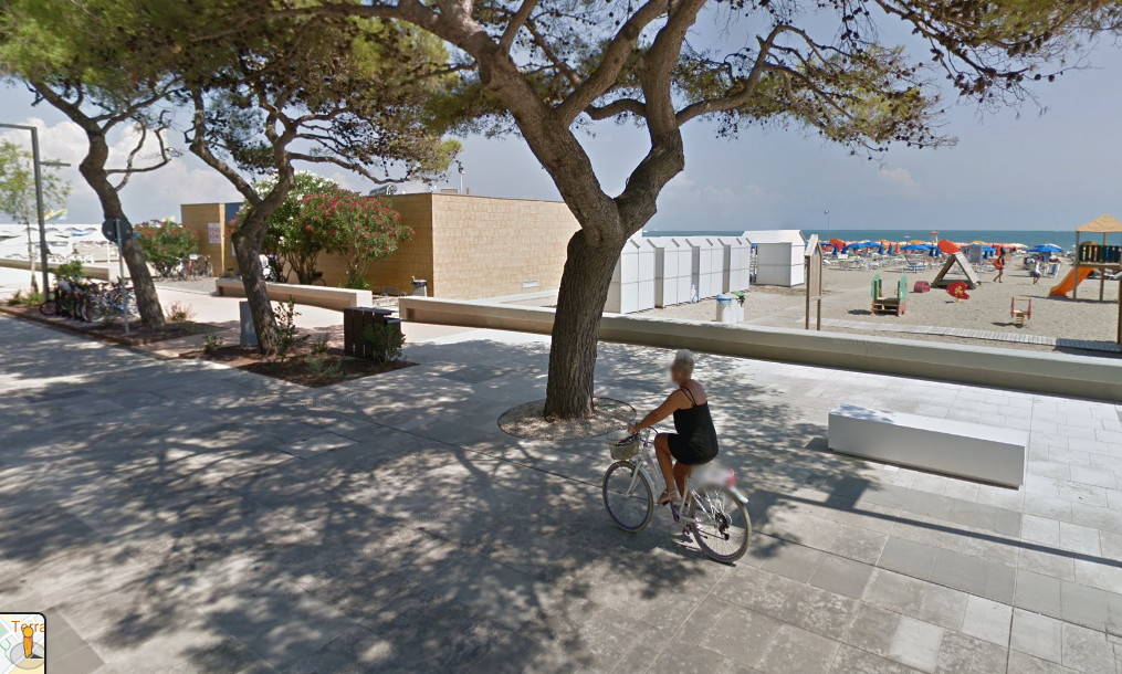 15 - BOAT AND BIKE da GRADO: ITINERARIO URBANO DI LIGNANO SABBIADORO/ RADTOUR LIGNANO SABBIADORO / CYCLING ROUTE IN LIGNANO SABBIADORO