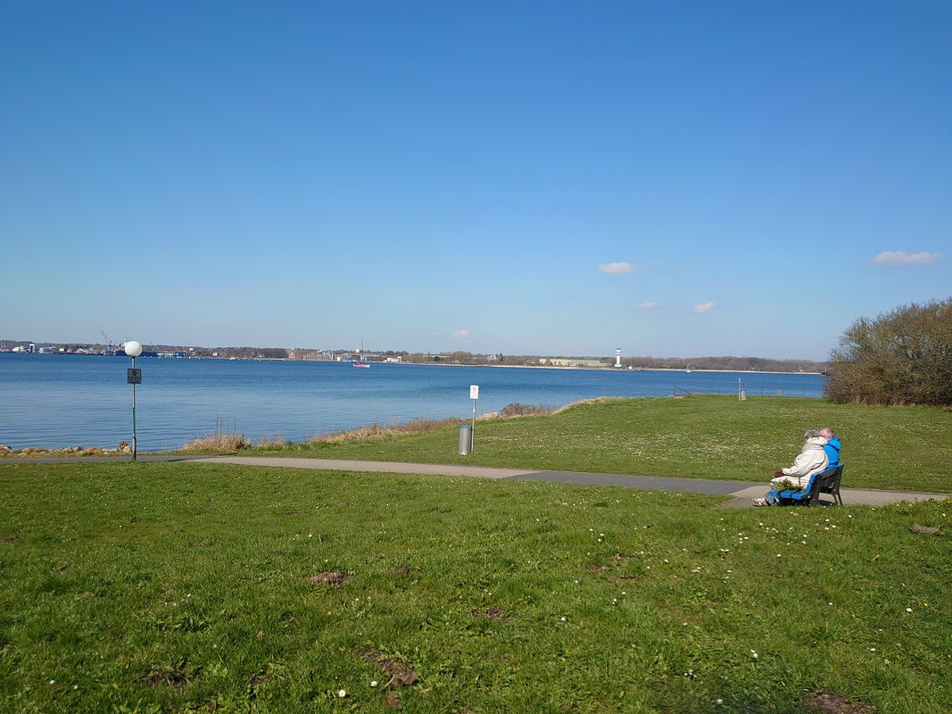 Sophienblatt 36, Kiel nach Strandstraße 1, Laboe