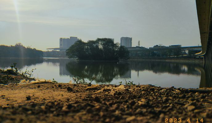 Photo 2 of the Bikemap route "Benniganahalli Lake ❤️"
