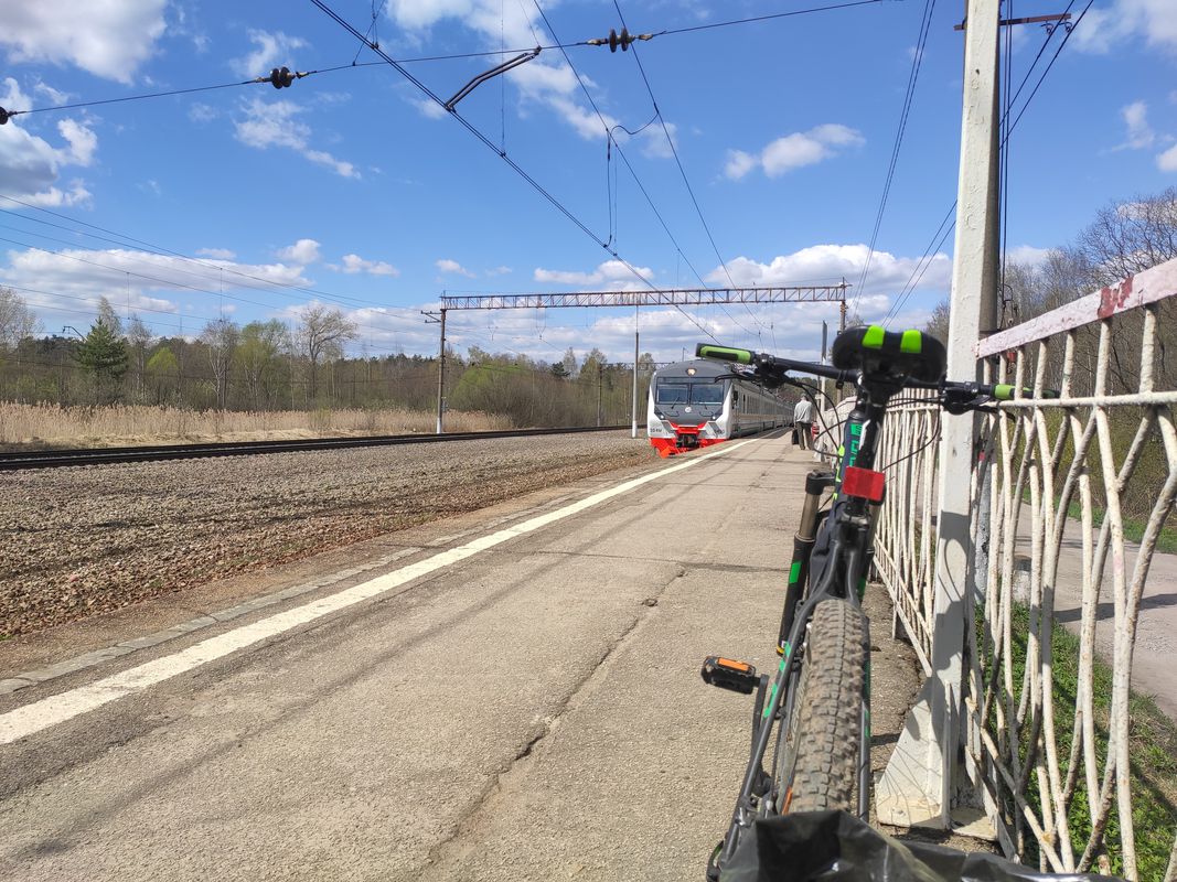 В Муратовку за пирожком и обратно