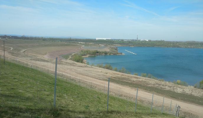 Photo 1 of the Bikemap route "um den Concordiasee und etwas mehr"