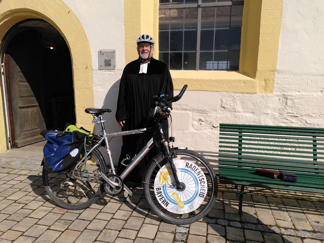 2023-04-30 Zu den Gottesdiensten in Rüdisbronn und Kaubenheim