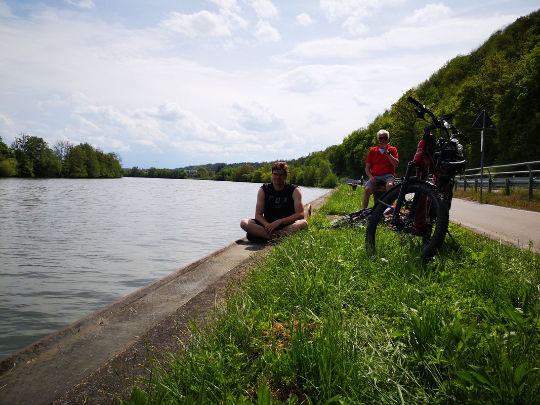Bergweg 2, Neckargerach nach Mörtelsteiner Straße 16, Neckargerach