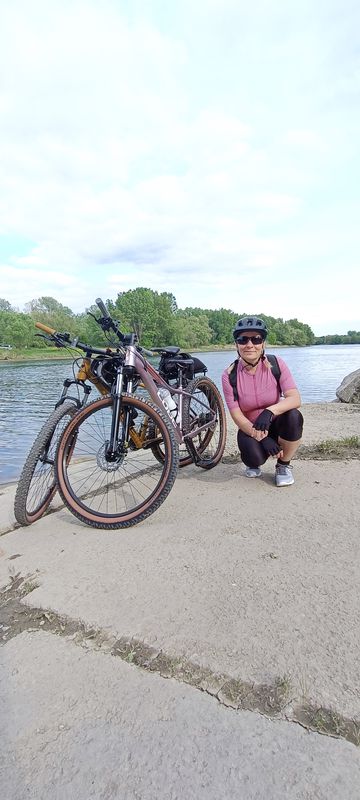 Kráľová nad Váhom do Váhová