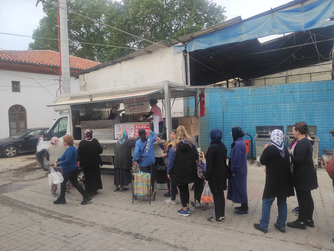 Ayazkıyı Caddesi 14 to Ayazkıyı Caddesi 13
