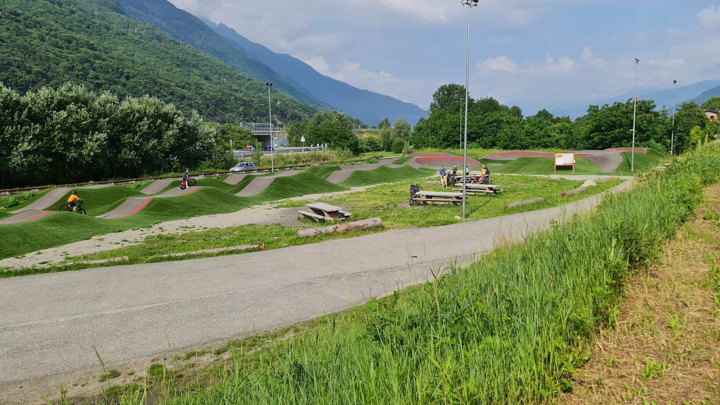 Località Olgiasca 74 nach Via dei Martinenghi, Cosio Valtellino