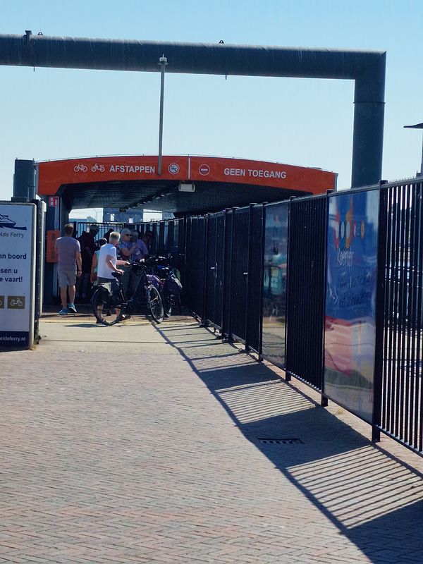 Markt 28, Groede nach Spuiplein 33, Breskens