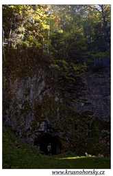 Hebe Bild 1 entlang der Bikemap-Route "Na dvě přehrady a jednu vápenku" hervor Hebe Bild 1 entlang der Bikemap-Route "Na dvě přehrady a jednu vápenku" hervor