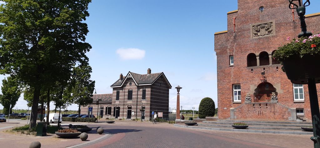 NL208: Rundfahrt durch die Blumenfelder