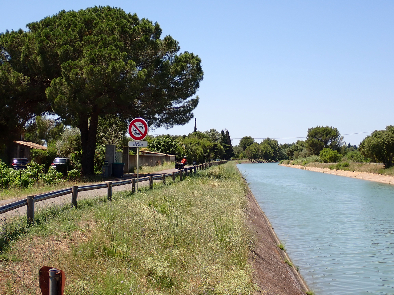 Maussane-les-Alpilles to Aimargues