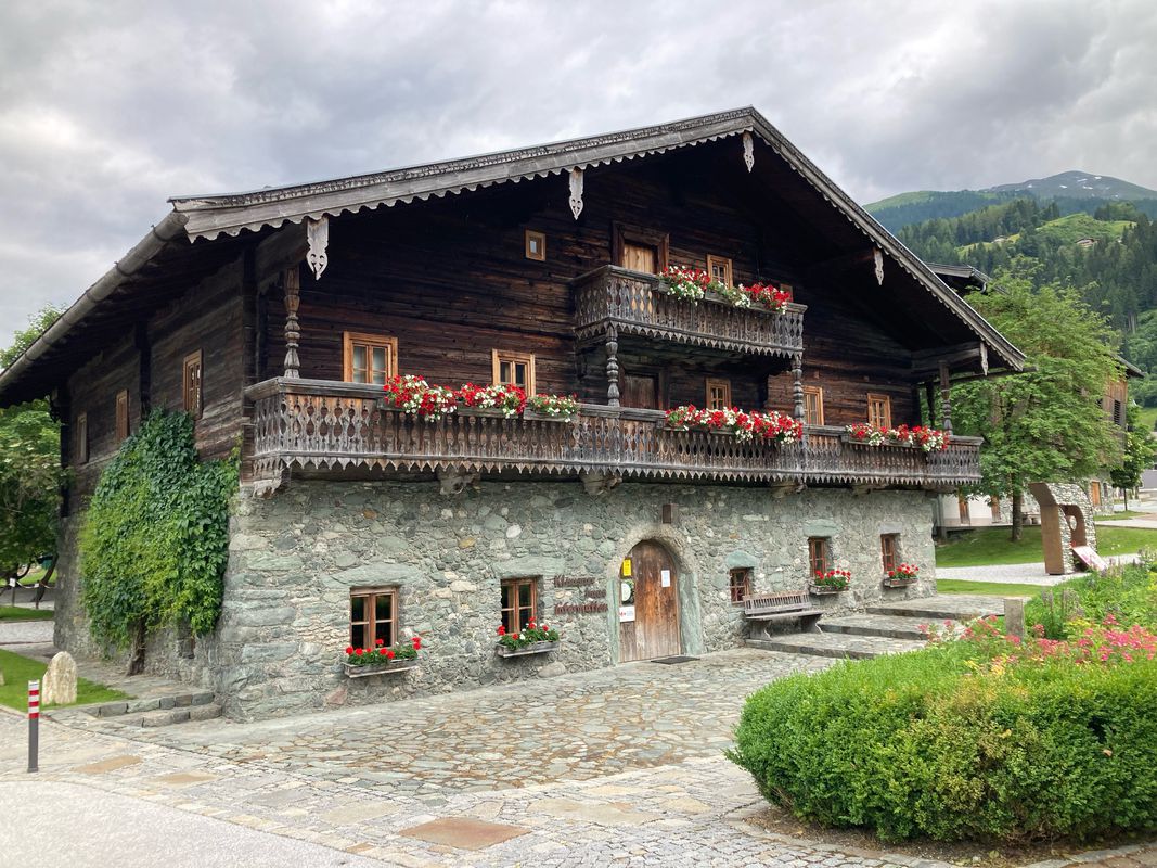 Steinach 12, Bramberg am Wildkogel nach Gerling 2, Saalfelden am Steinernen Meer