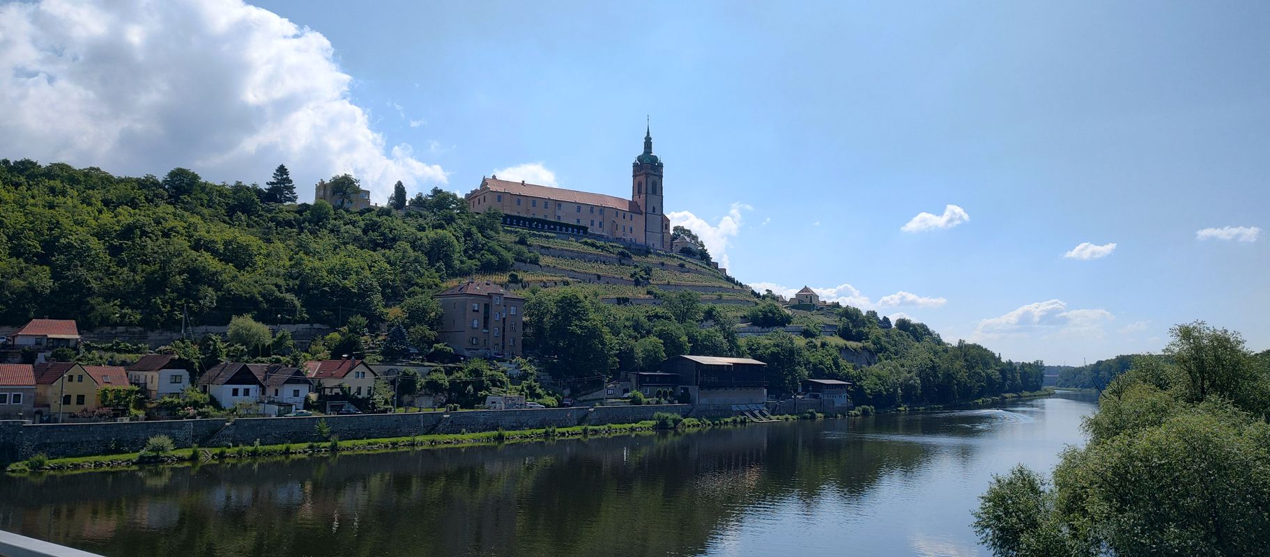 Praha, Mělník, Praha