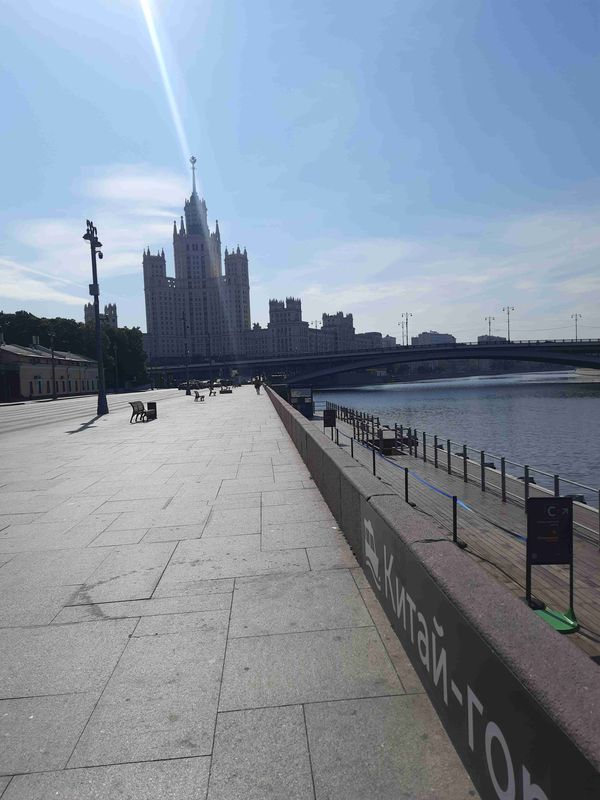 От улица Усачева 29, корп. 1, Москва до улица Усачева 29, Москва