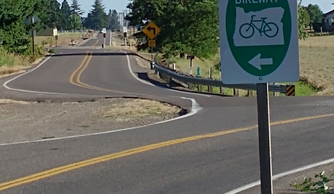 Photo 1 of the Bikemap route "Willamette mission state park to Hubbard OR"