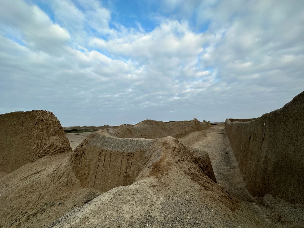Jirón Los Condores, a Avenida Victor Larco Herrera,