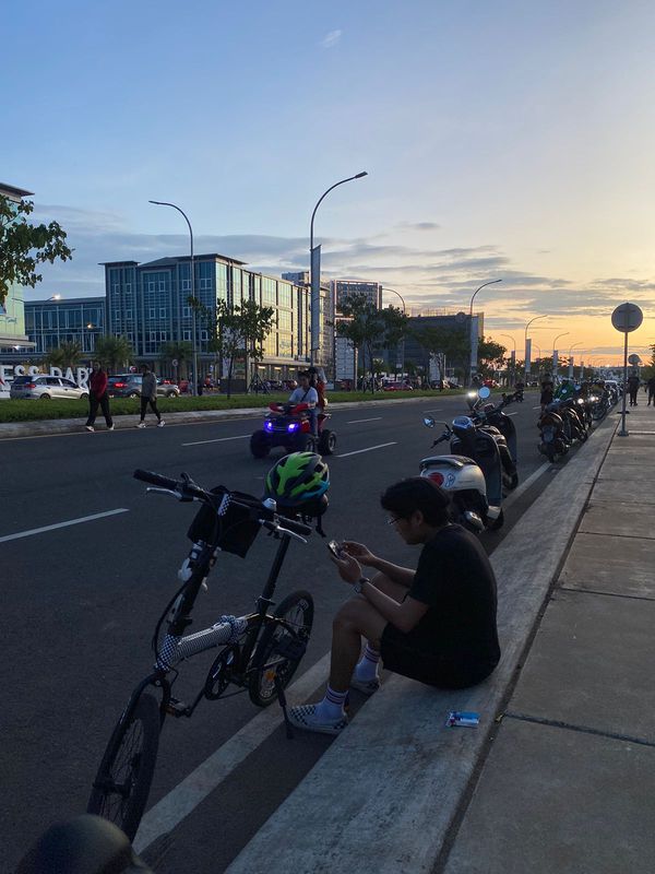 Jalan Bolangi no 12, Kecamatan Ujung Pandang to Mangasa, Kecamatan Tamalate