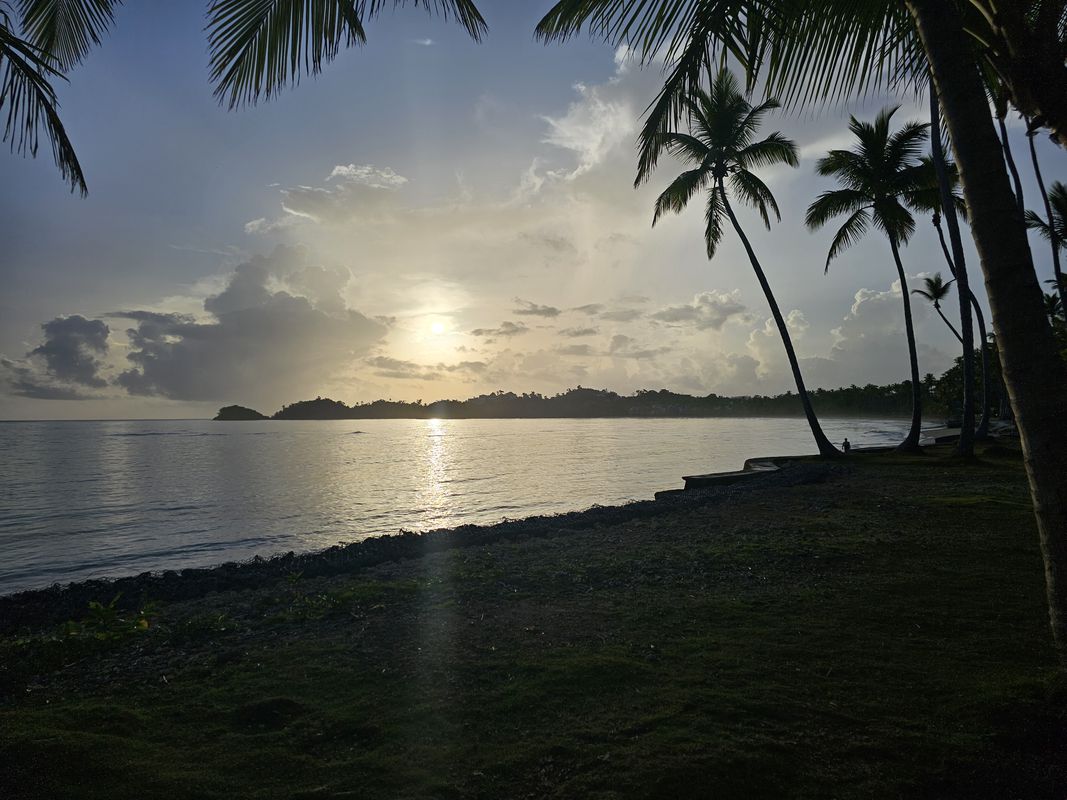 De 8F53+8J9, Las Terrenas a República Dominicana, Las Terrenas