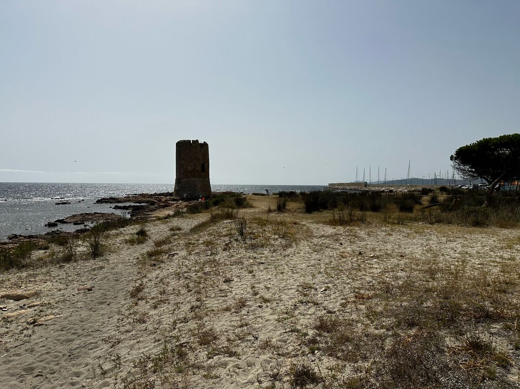 Viale del Porto 61–79, Posada nach Via Cabras 14, Siniscola