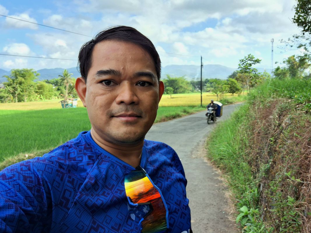 Jalan Veteran No 8, Kecamatan Magelang Tengah to Jalan Veteran No 8, Kecamatan Magelang Tengah