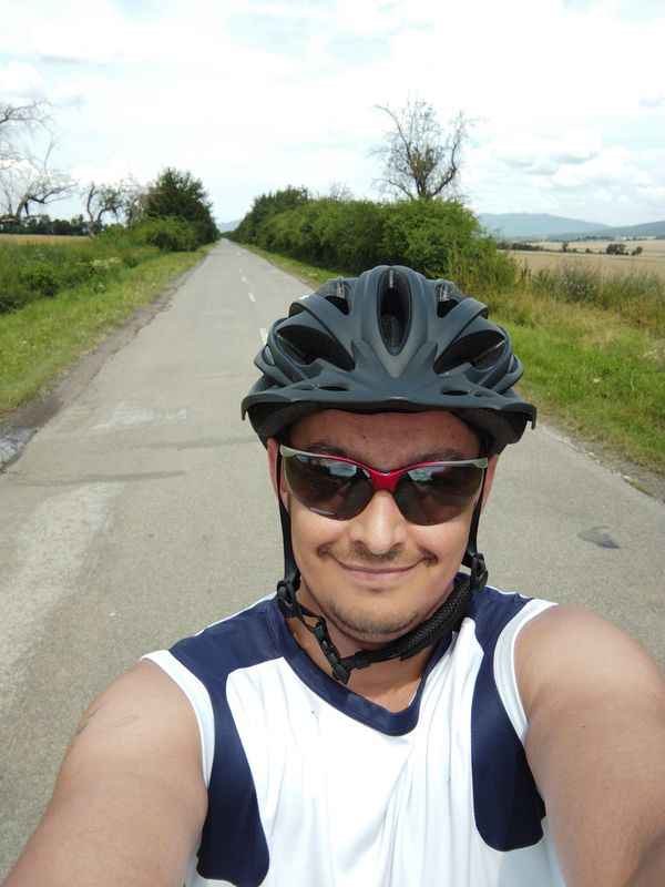 Jarková 6, Malé Ozorovce cez Plechotice do Jarková 6, Malé Ozorovce