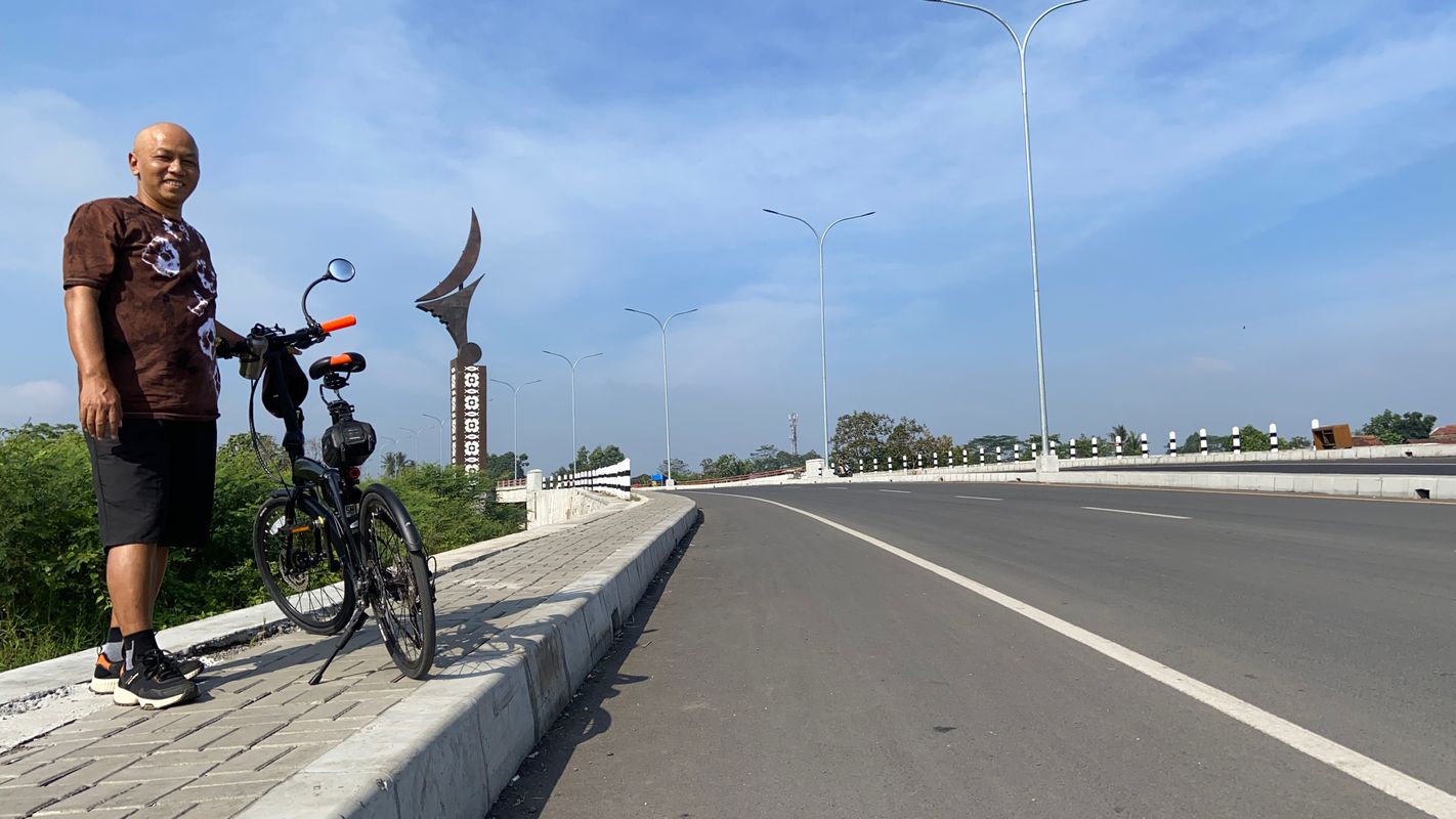 cokelat, 1 agust 2023