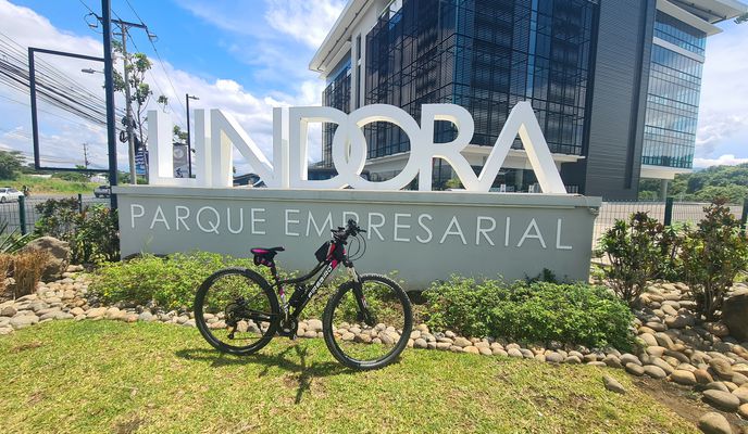 Foto 1 der Bikemap-Route "Cartago - Escazu - Santa Ana - Heredia" Foto 1 der Bikemap-Route "Cartago - Escazu - Santa Ana - Heredia"