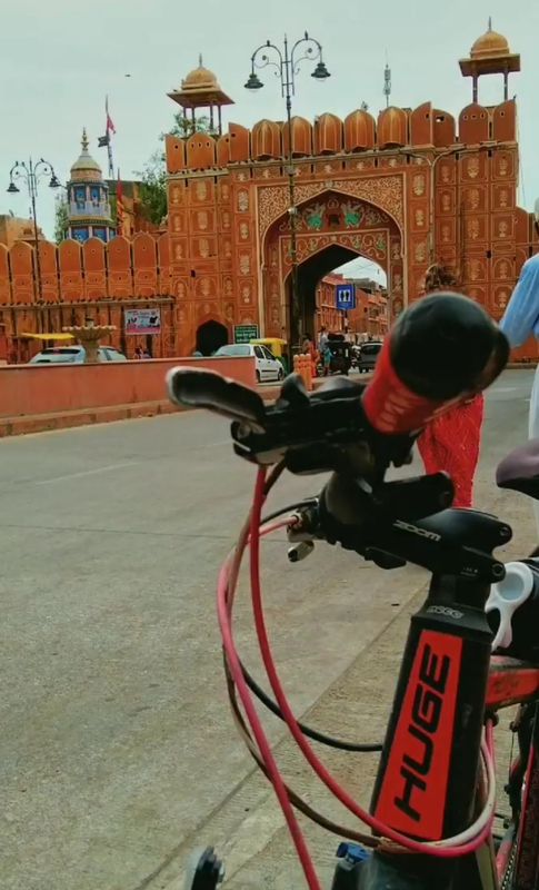 Plot No.627, Jaipur to Hawa Mahal Road 28, Jaipur