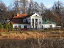 Hebe Bild 5 entlang der Bikemap-Route "Korzeniów-Radomyśl-Zasów" hervor Hebe Bild 5 entlang der Bikemap-Route "Korzeniów-Radomyśl-Zasów" hervor