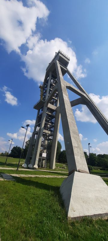 Lipińska 22, Chorzów do Żołnierzy Września 20, Chorzów